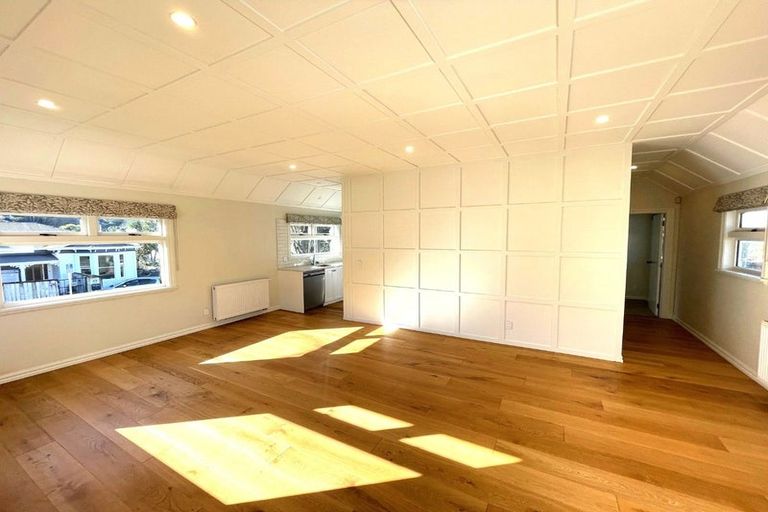 Photo of property in 3 Box Hill, Khandallah, Wellington, 6035