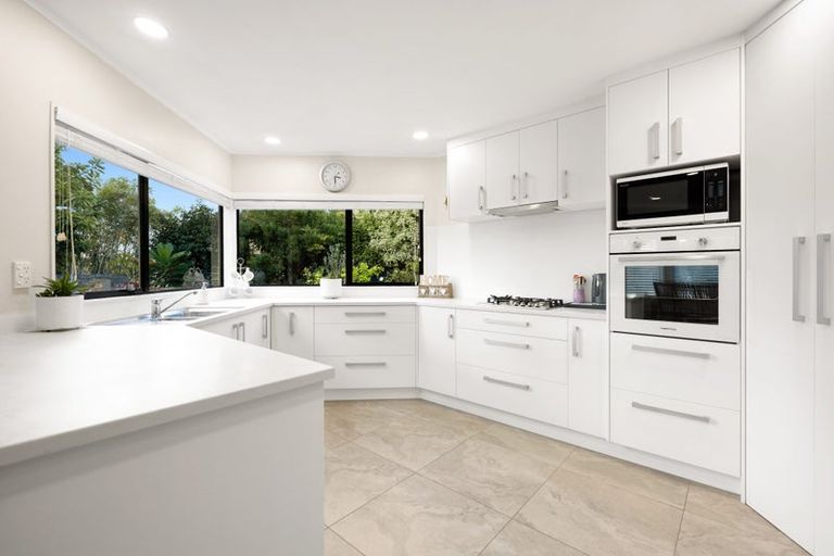 Photo of property in 25 Dallinger Street, St Andrews, Hamilton, 3200