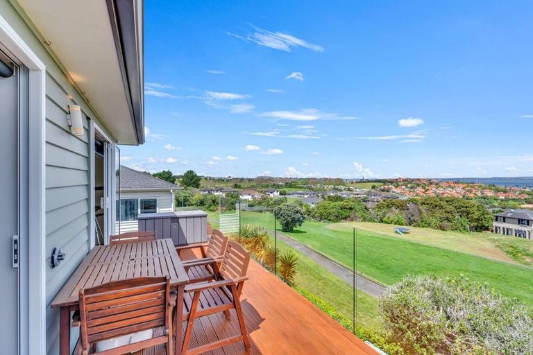 Photo of property in 141 Alec Craig Way, Gulf Harbour, Whangaparaoa, 0930
