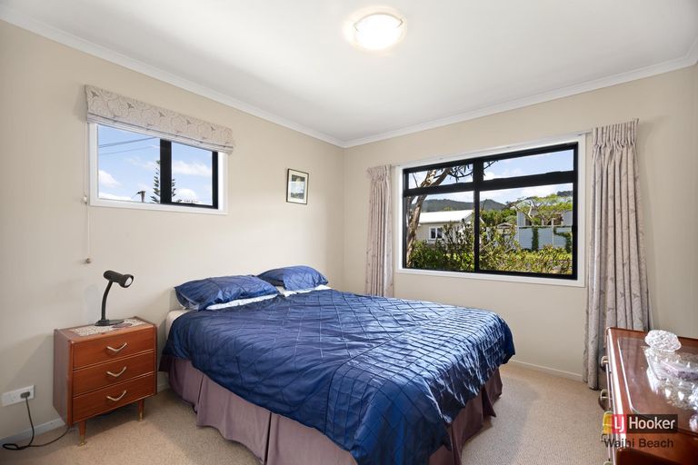 Photo of property in 10 Marine Avenue, Waihi Beach, 3611