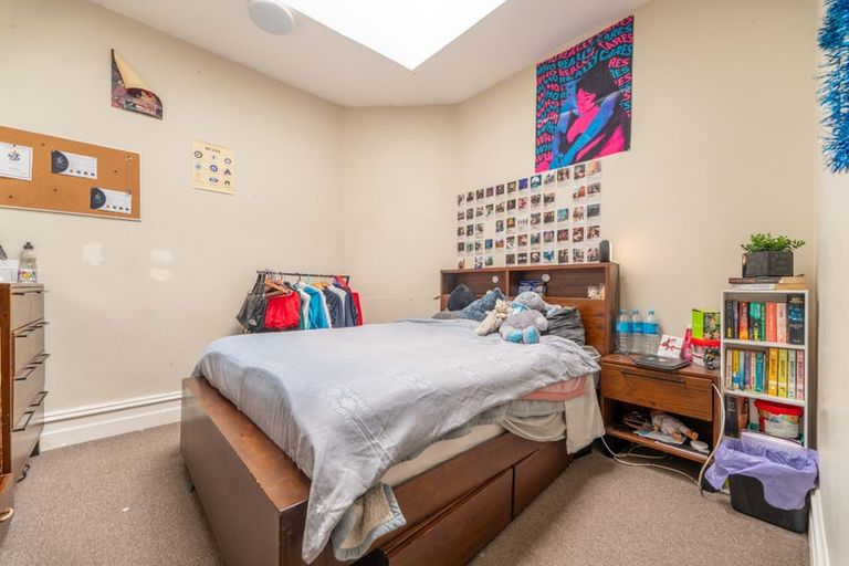 Photo of property in 92-98 High Street, Waimate, 7924