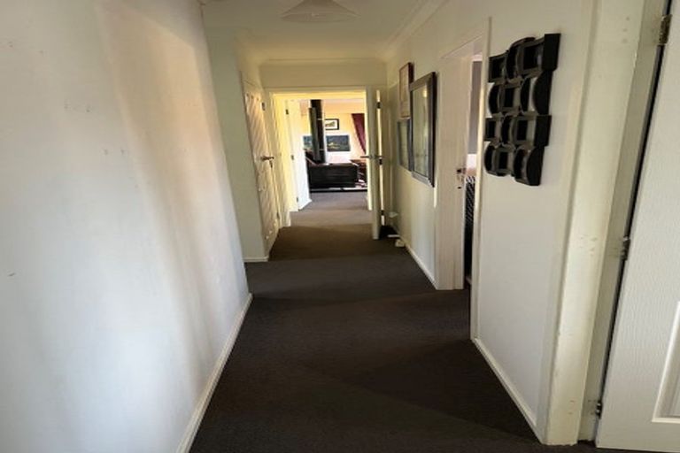 Photo of property in 3 Dillon Place, Hamilton East, Hamilton, 3216