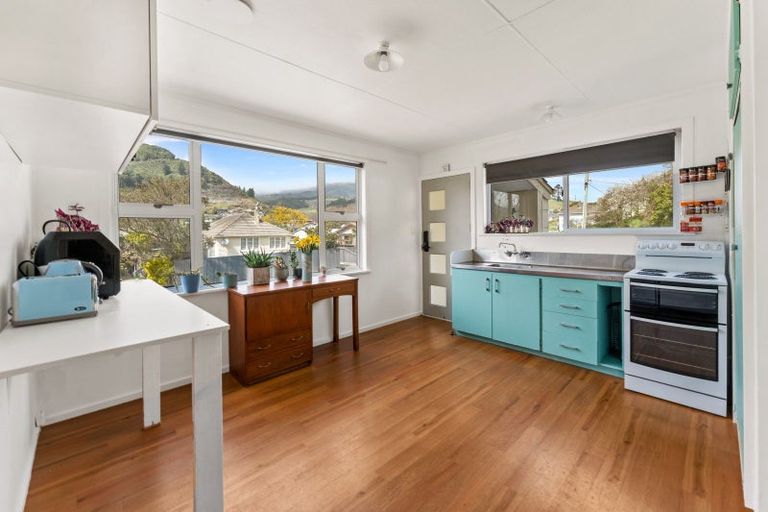 Photo of property in 244 Kawai Street South, Nelson South, Nelson, 7010