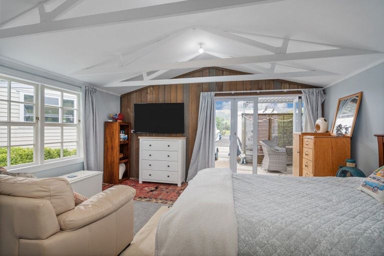 Photo of property in 17 Cemetery Road, Kuaotunu, Whitianga, 3592