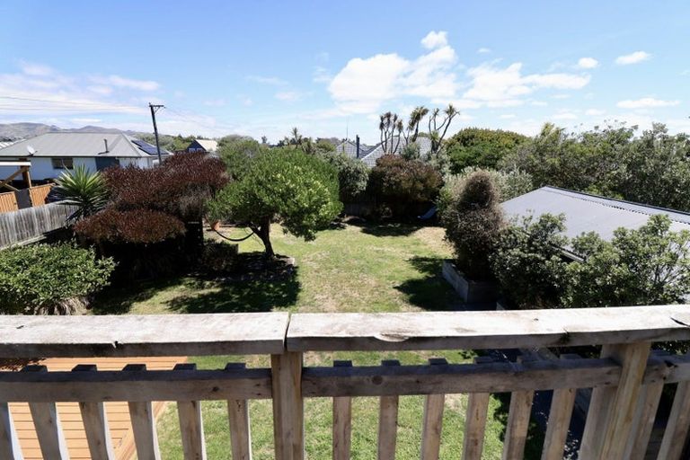 Photo of property in 443 Marine Parade, South New Brighton, Christchurch, 8062