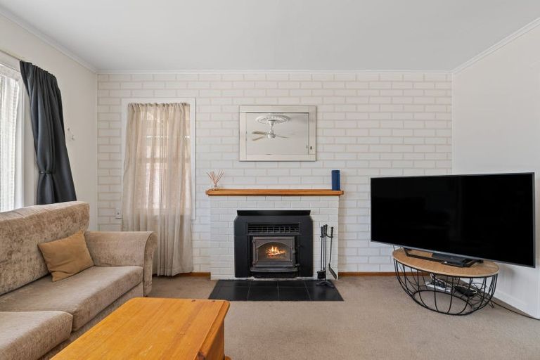 Photo of property in 3 Nairn Road, Mangakakahi, Rotorua, 3015