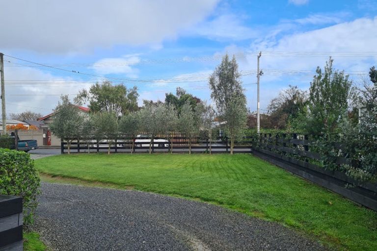 Photo of property in 45 Cologne Street, Martinborough, 5711