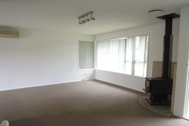 Photo of property in 1/45 Flaxdale Street, Birkdale, Auckland, 0626