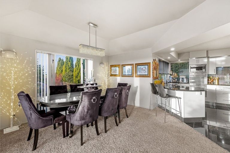 Photo of property in 16 Highcrest Heights, Westmorland, Christchurch, 8025