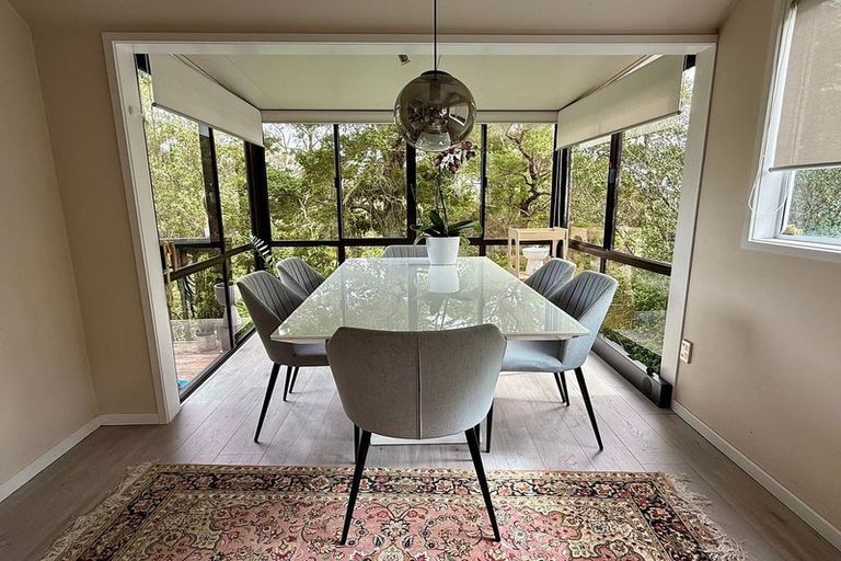 Photo of property in 1/112 Coronation Road, Hillcrest, Auckland, 0627