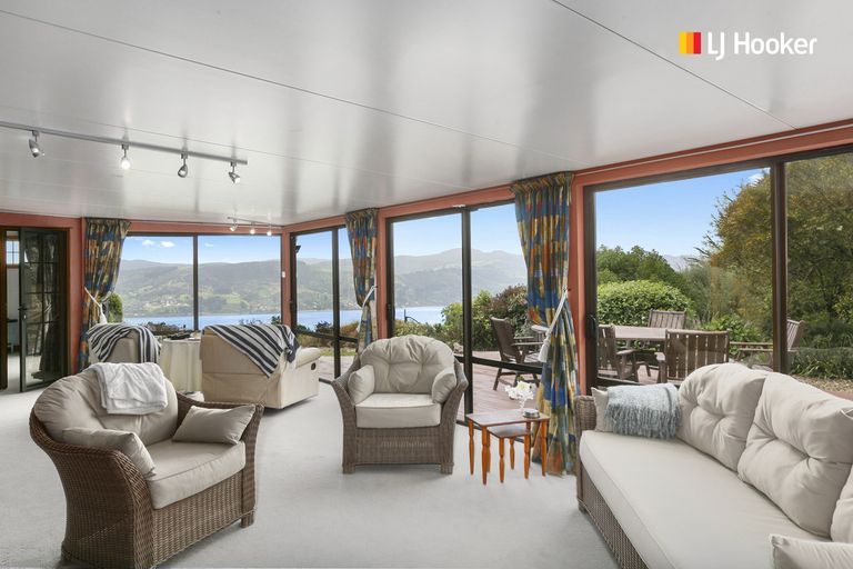 Photo of property in 979 Highcliff Road, Highcliff, Dunedin, 9077