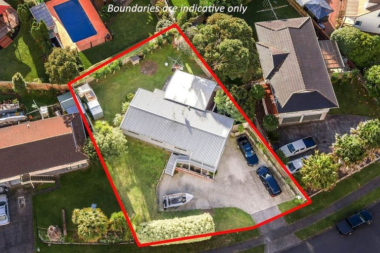 Photo of property in 17 Hoylake Place, Wattle Downs, Auckland, 2103