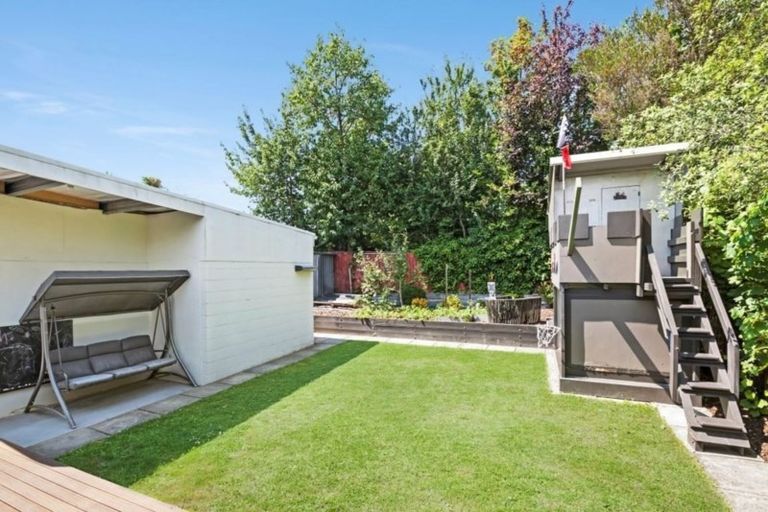 Photo of property in 50a Palatine Terrace, Saint Martins, Christchurch, 8022