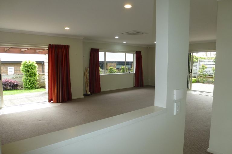 Photo of property in 8a Holmwood Park Drive, Morrinsville, 3300