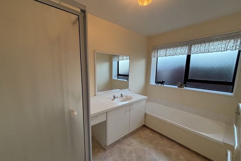 Photo of property in 228 Harewood Road, Bishopdale, Christchurch, 8053