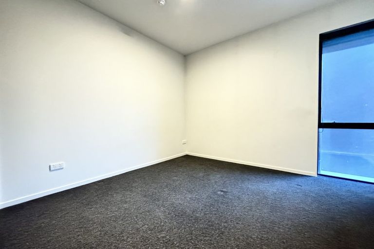 Photo of property in 4/260 Lincoln Road, Addington, Christchurch, 8024