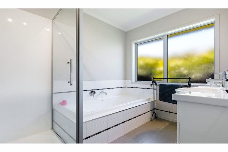 Photo of property in 16 Northwater Drive, Northwood, Christchurch, 8051