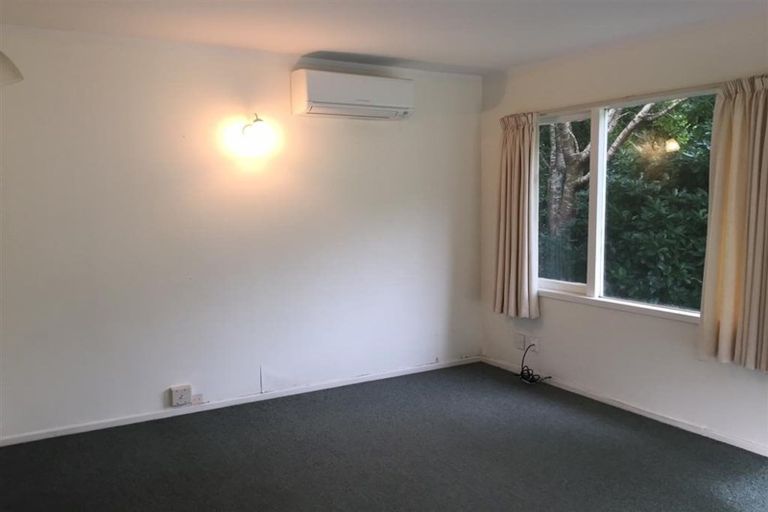 Photo of property in 169 Parkvale Road, Karori, Wellington, 6012