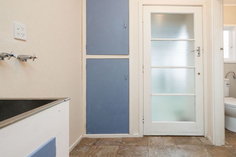 Photo of property in 5 Parkland Crescent, Terrace End, Palmerston North, 4410