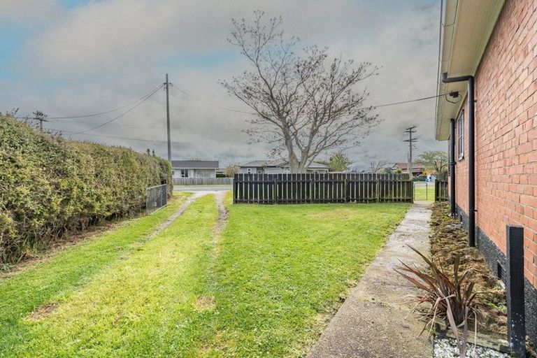 Photo of property in 107 Mackenzie Street, Winton, 9720