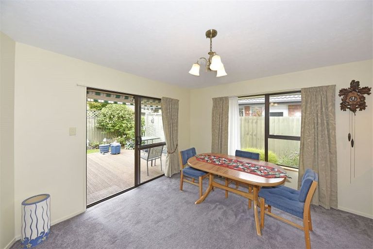 Photo of property in 52 Kintyre Drive, Broomfield, Christchurch, 8042
