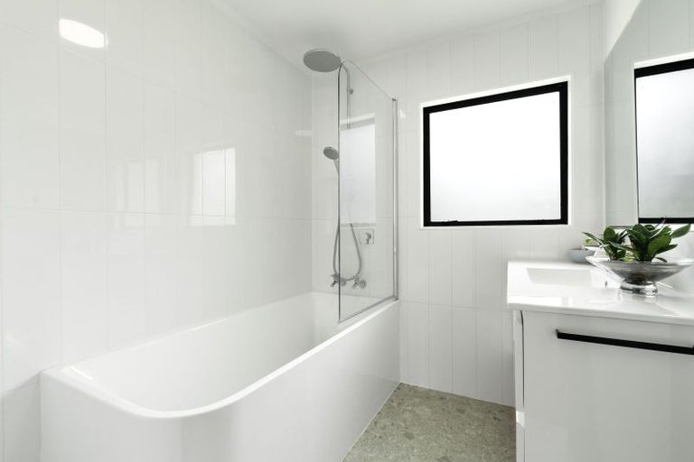 Photo of property in 58 Wilson Road, Dairy Flat, Albany, 0792