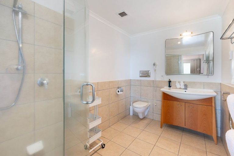 Photo of property in 204/136 Marine Parade, Mount Maunganui, 3116