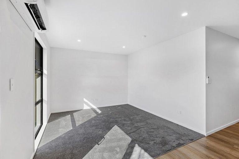 Photo of property in 39a Moore Street, Hillcrest, Auckland, 0627