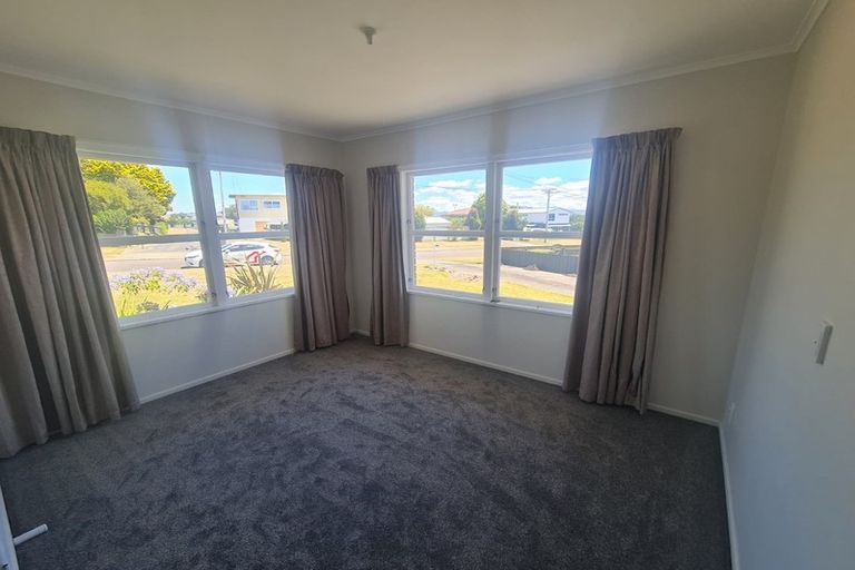 Photo of property in 20 Elliott Crescent, Owhata, Rotorua, 3010