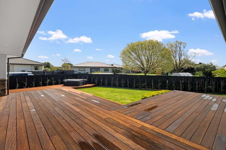 Photo of property in 128 Halswell Junction Road, Halswell, Christchurch, 8025