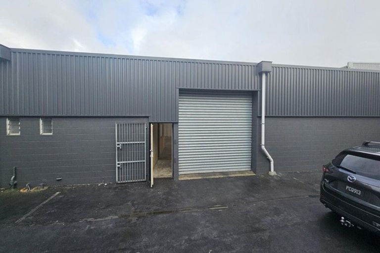 Photo of property in 11b Huia Road, Titirangi, Auckland, 0604