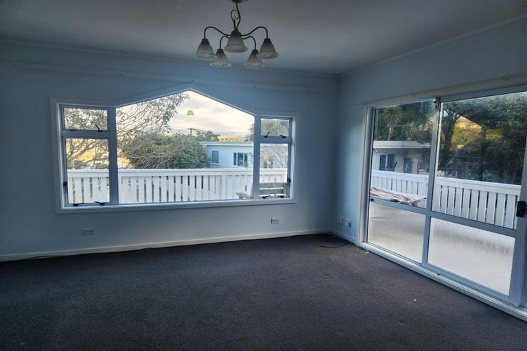 Photo of property in 6 Otaki Street, Miramar, Wellington, 6022