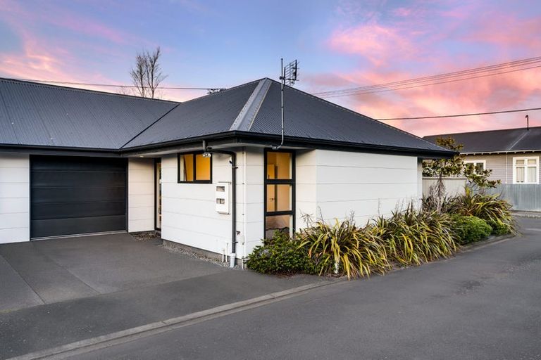 Photo of property in 29a Clarence Street South, Addington, Christchurch, 8024
