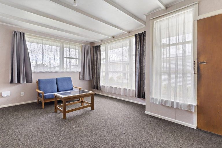 Photo of property in Cedarwood Flats, 10/15 Opaki Road, Lansdowne, Masterton, 5810