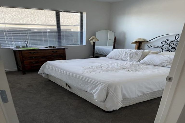 Photo of property in 34 John Fair Drive, Wainui, 0932