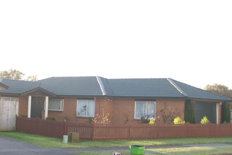 Photo of property in 158 Burswood Drive, Burswood, Auckland, 2013