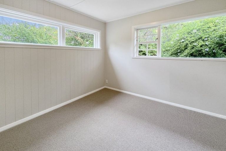 Photo of property in 18 Newry Road, Raumati Beach, Paraparaumu, 5032