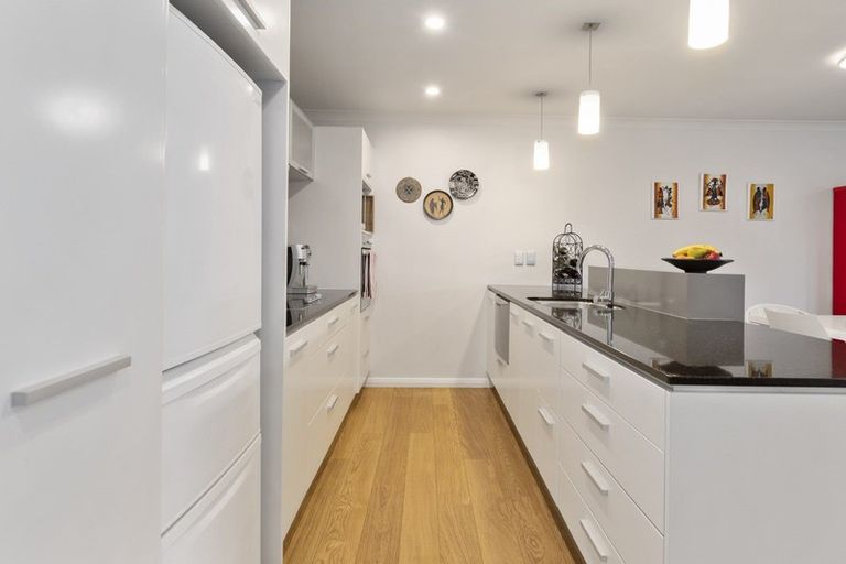 Photo of property in 6/235 Devonport Road, Tauranga, 3110