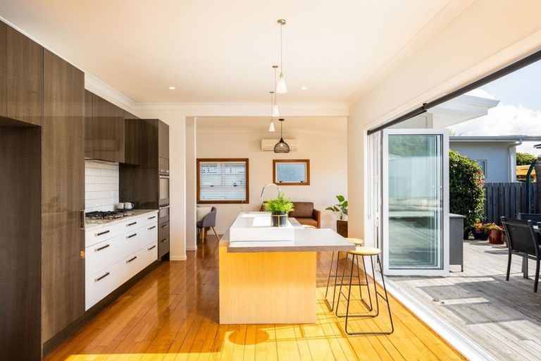 Photo of property in 25 Barriball Street, Fitzroy, New Plymouth, 4312