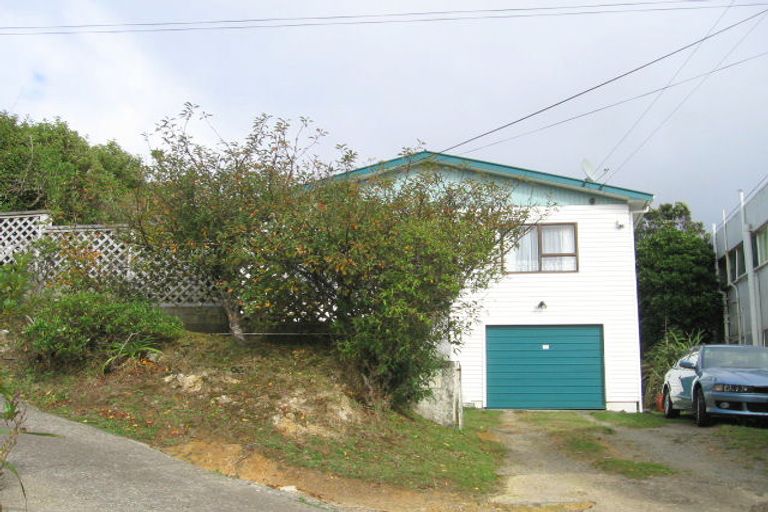 Photo of property in 7 Haumia Street, Johnsonville, Wellington, 6037