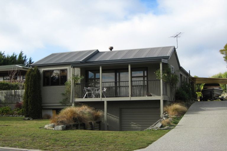 Photo of property in 56 Rata Street, Wanaka, 9305