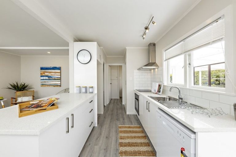 Photo of property in 19 Haddon Street, Mangere East, Auckland, 2024