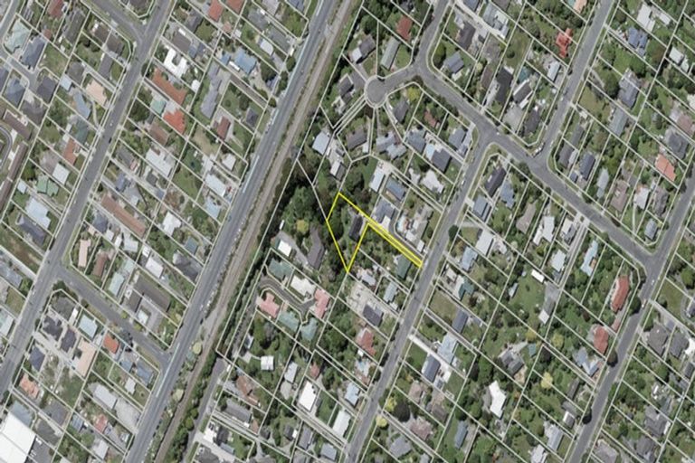 Photo of property in 66 Seddon Street, Waikanae, 5036