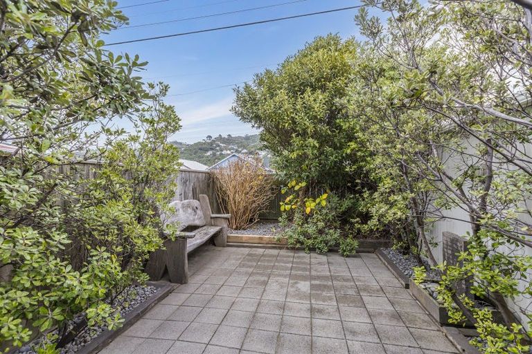 Photo of property in 159 Onepu Road, Lyall Bay, Wellington, 6022