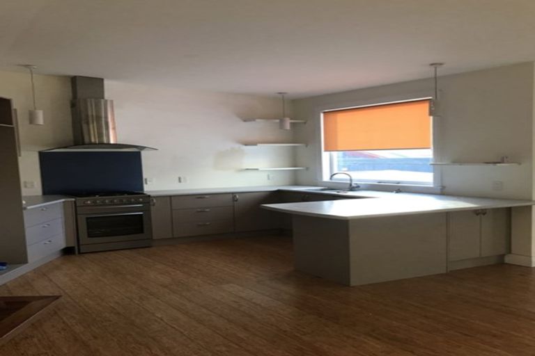 Photo of property in 92 Britomart Street, Berhampore, Wellington, 6023