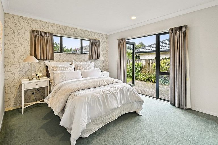 Photo of property in 2a Dan Bryant Place, Pukekohe, 2120