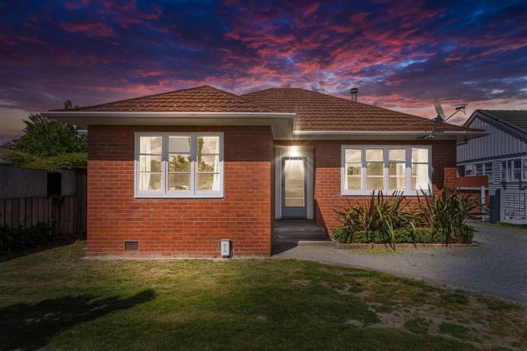 Photo of property in 13 Mcgregor Crescent, Masterton, 5810