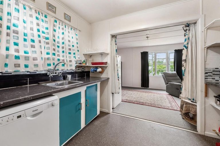 Photo of property in 11 Rangiora Street, Mangakino, 3421