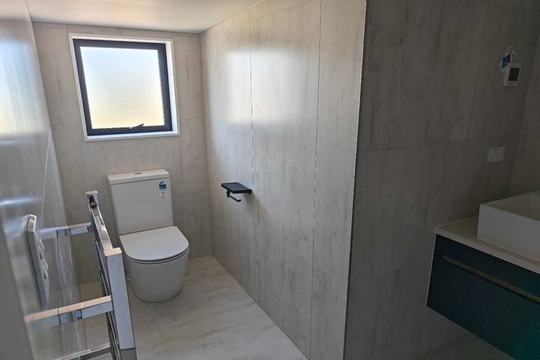 Photo of property in 14 Coopworth Street, Karaka, 2580