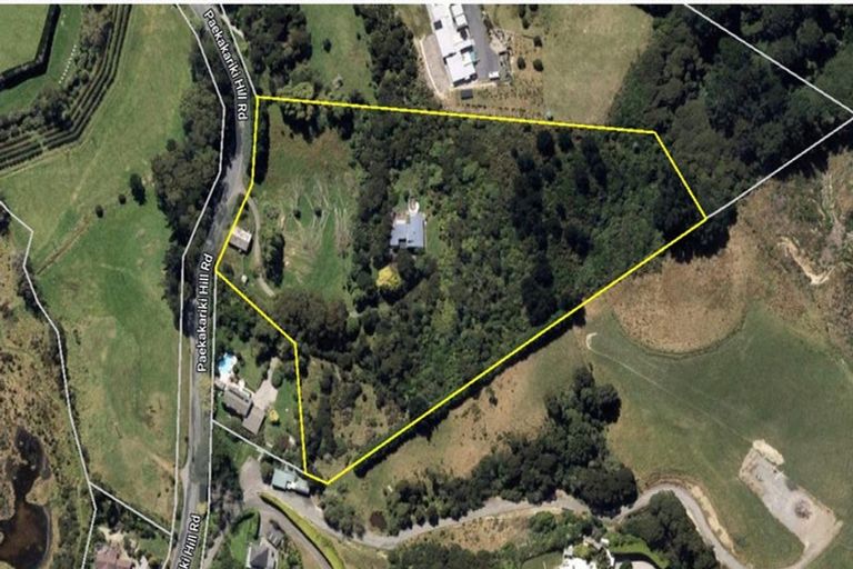 Photo of property in 92 Paekakariki Hill Road, Pauatahanui, Porirua, 5381